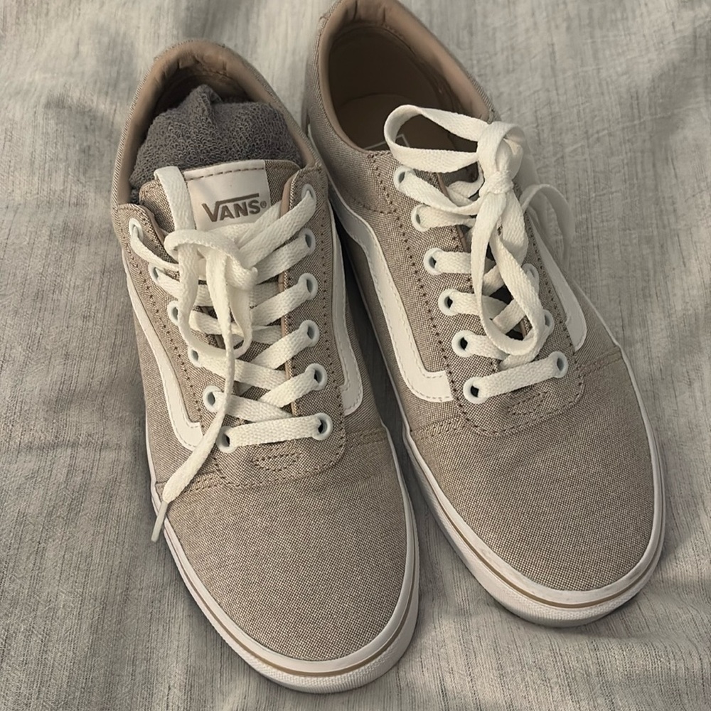 Women’s Vans sneakers